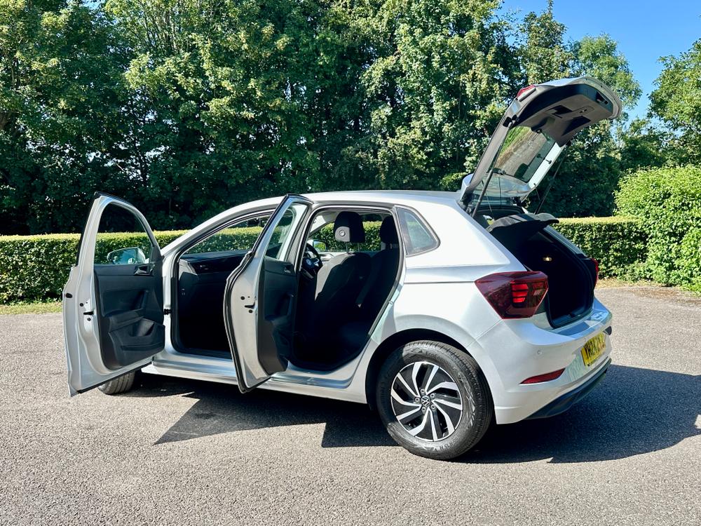 Used Volkswagen Polo YH24ZYJ 7