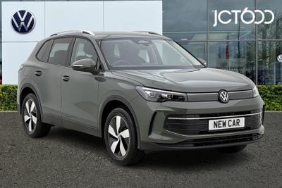 ~ VOLKSWAGEN  Tiguan  Match 1.5 eTSI 150 PS 7 at JCT600