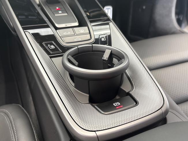 PORSCHE 911 Photo 51