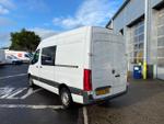 Mercedes-Benz Sprinter Photo 1