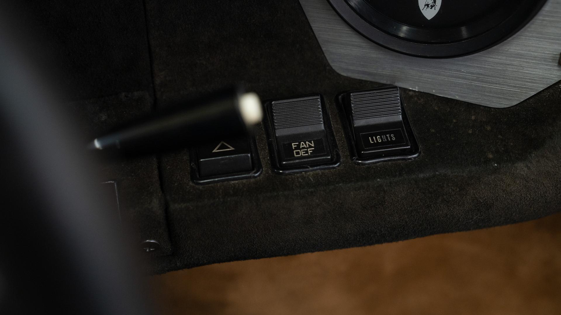 LAMBORGHINI Urraco Photo 79ffb247-8b3b-4cfd-a10e-f76019758464.jpg