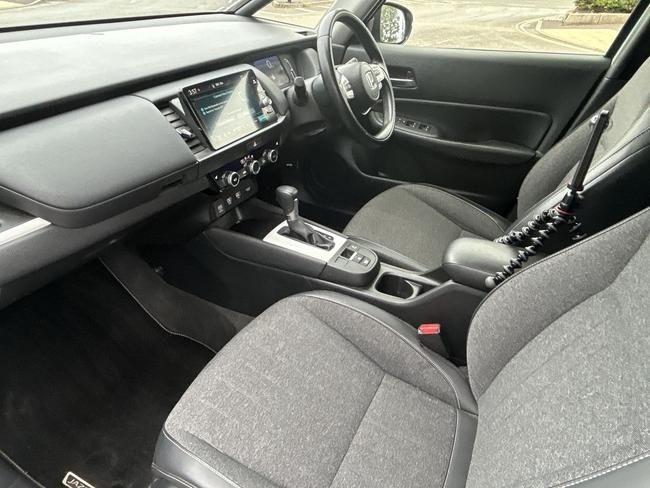 Honda Jazz Photo 7a080e15-1e6c-4650-af7f-f3753bf2413a.jpg