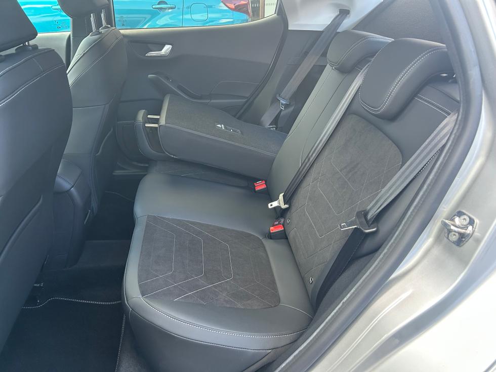 Ford Fiesta Photo 7a161910-2017-43ac-8387-169da9f07300.jpeg