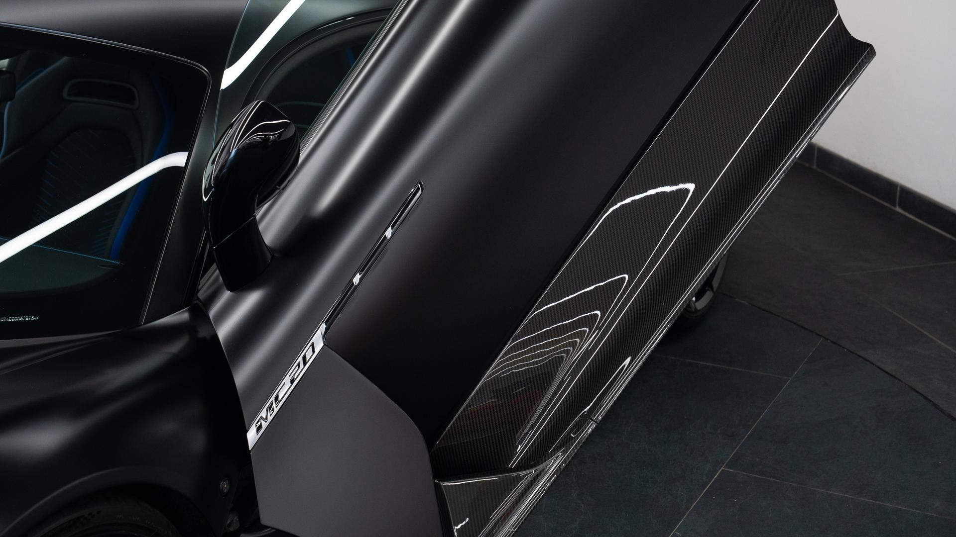 Maserati MC20 Photo 7a2b6179-8900-4c02-afff-293eb401dedf.jpg