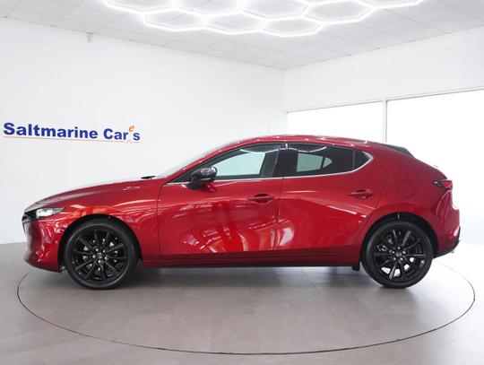 Mazda 3 Photo 7a30a93e-e44d-4d59-ac79-209d4b2104fb.jpg