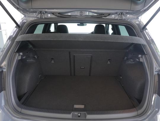 Volkswagen Golf Photo 7a4a12f4-f5aa-4c15-af78-8e7eb067a7dc.jpg