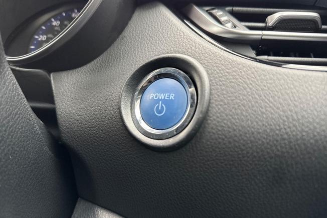 TOYOTA C-Hr Photo 32