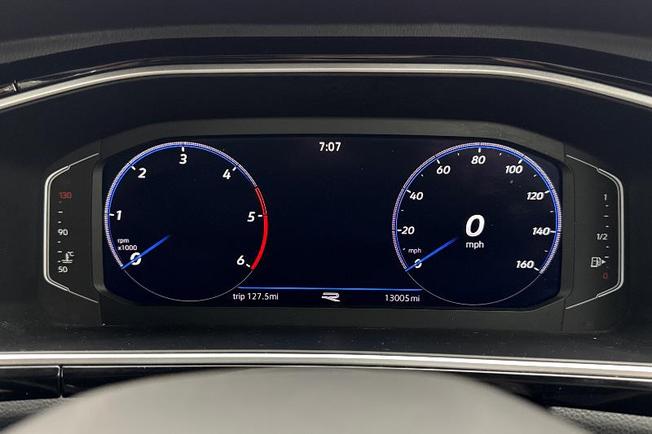 VOLKSWAGEN T-Roc Photo 11