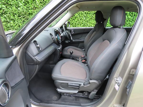 Used MINI Countryman MV68BPF 15