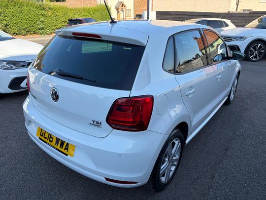 Volkswagen Polo Photo 7a81df05-113b-4830-bf5b-0aaa10b372cc.jpg
