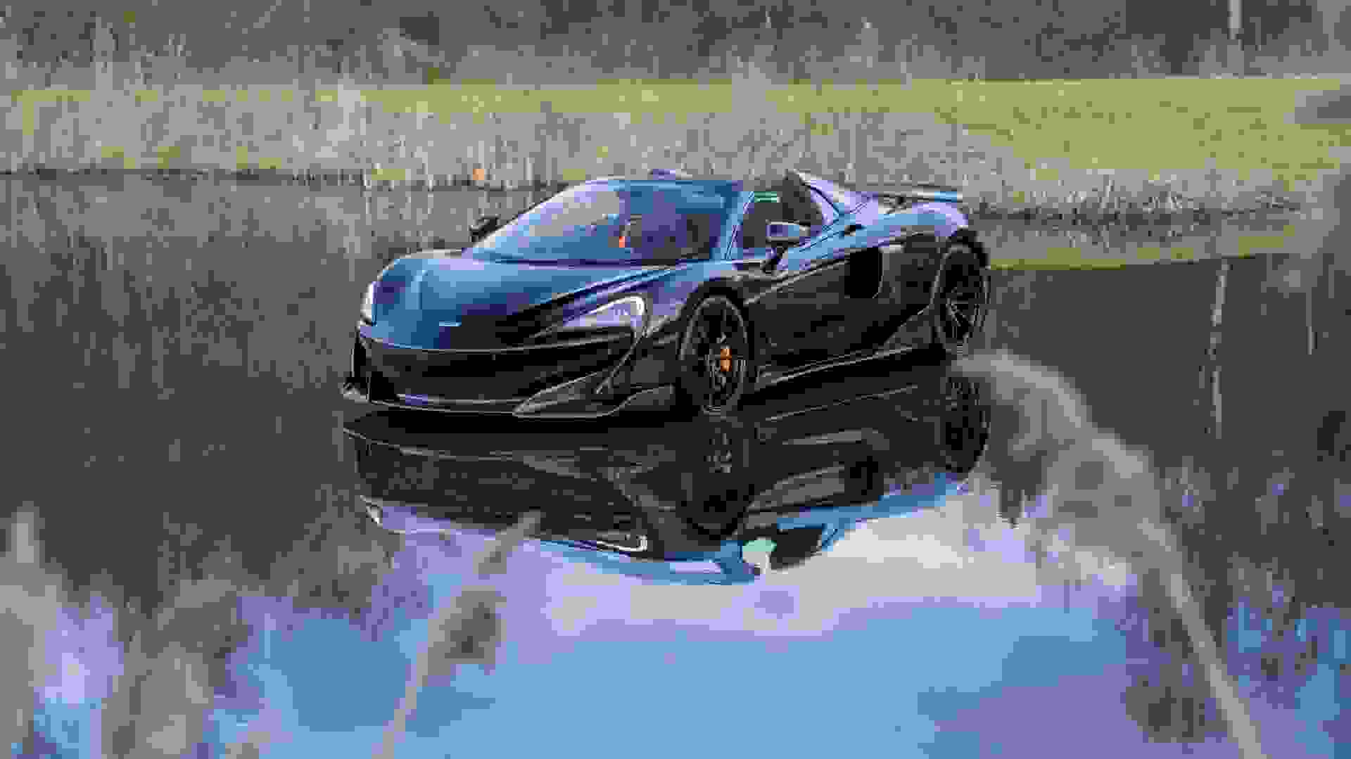 McLaren 600LT Photo 7a8714b4-cfa1-4150-97a5-dab3f17551fe.jpg