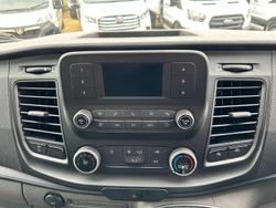 Ford Transit Photo 18