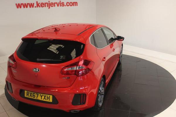Kia Ceed 1.6 CRDi GT-Line Hatchback 5dr Diesel Manual Euro 6 (s/s) (134 bhp) Photo 6