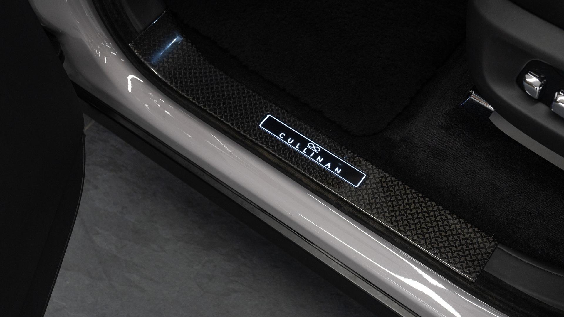 Rolls-Royce Cullinan Photo 7a8fec20-1560-4995-95df-04e0956376cb.jpg