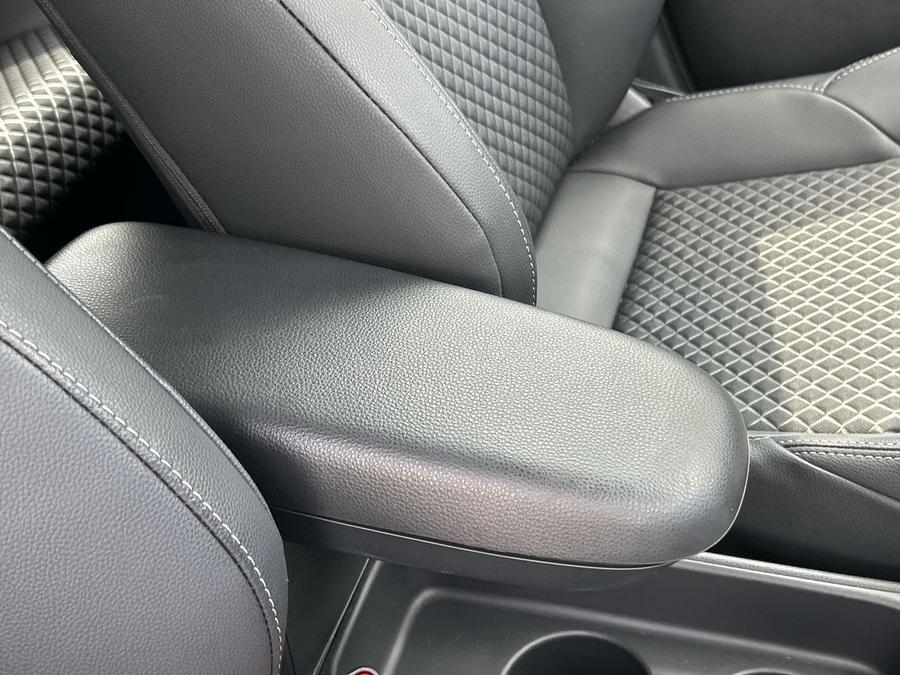 Mazda Mazda2 HYBRID Photo 7ad63189-6772-4f91-aac7-9f82eb3279bb.jpg