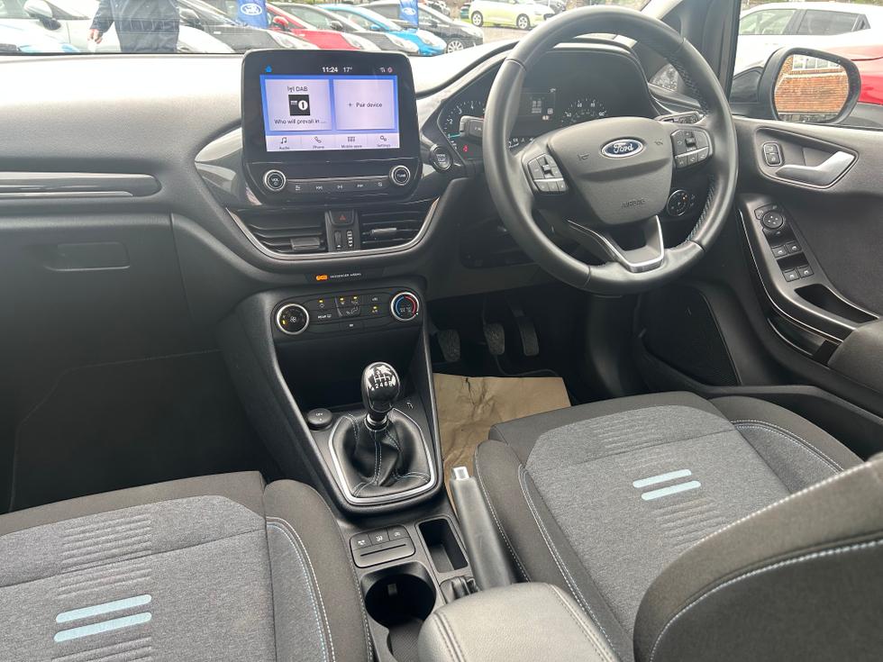Ford Fiesta Photo 7ae7da45-bebc-420f-9db1-ba8874ffadc6.jpeg