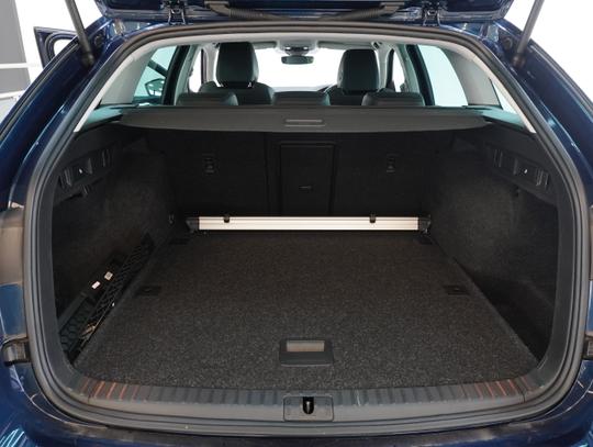 Skoda Octavia Photo 7aeed0fd-4642-44cd-ad83-e2b345e851fe.jpg