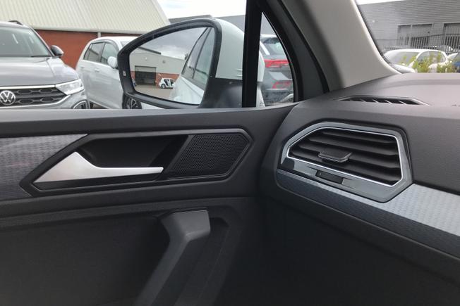 Volkswagen Tiguan Photo 32