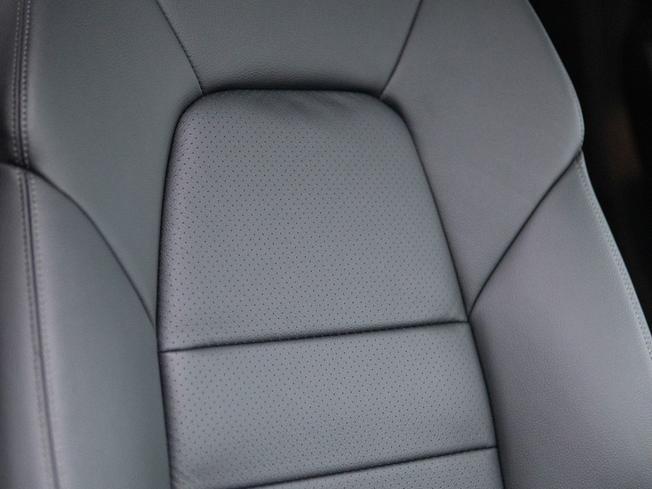 PORSCHE Cayenne Photo 12