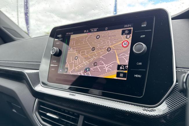 VOLKSWAGEN T-Cross Photo 23