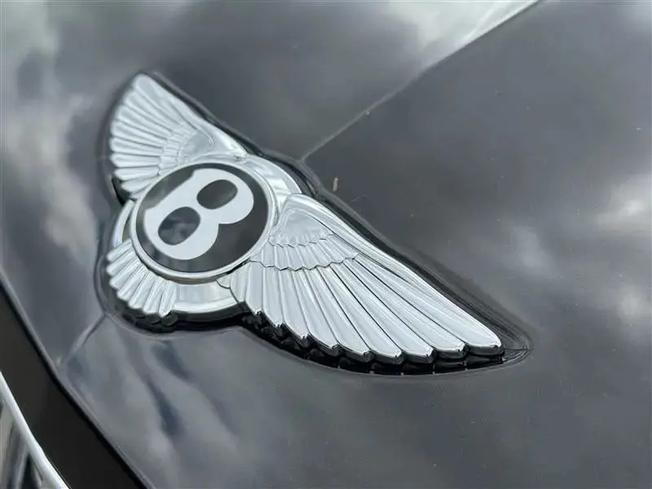 BENTLEY Bentayga Photo 24