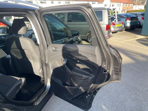 Ford Kuga Photo 7b0dab9f-59f9-4f6d-abf2-168e76888981.jpeg