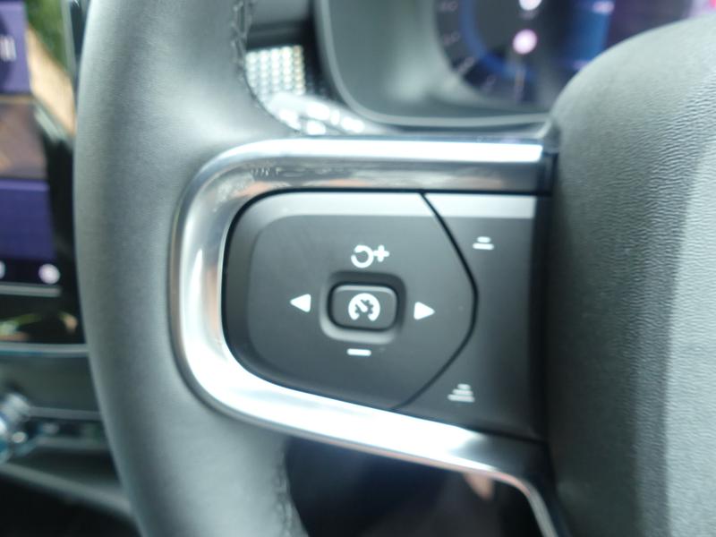 Volvo XC40 Photo 7b11c933-3566-4b56-802e-2f5fdc7c3262.jpg
