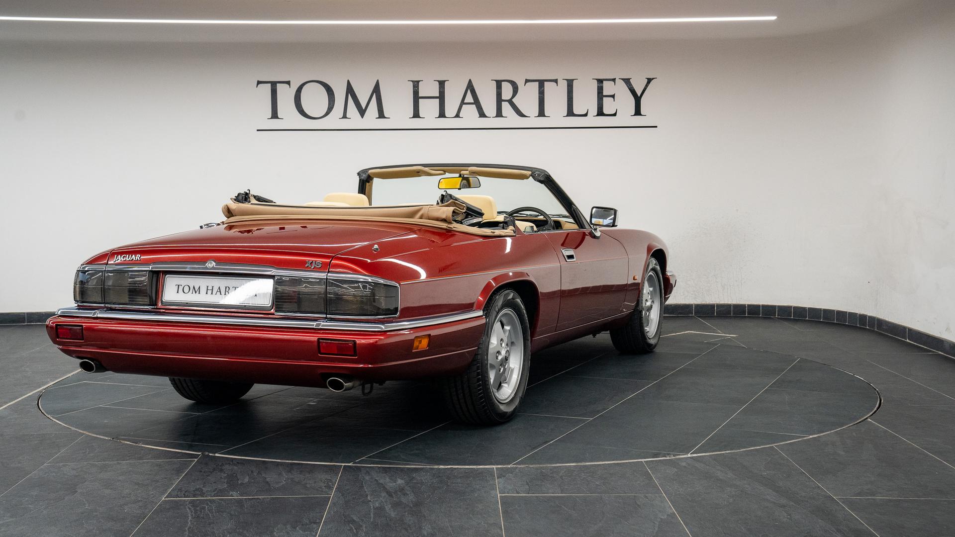 Jaguar XJ-S Photo 7b1d7708-ddc9-4e94-a140-f398710d72b5.jpg