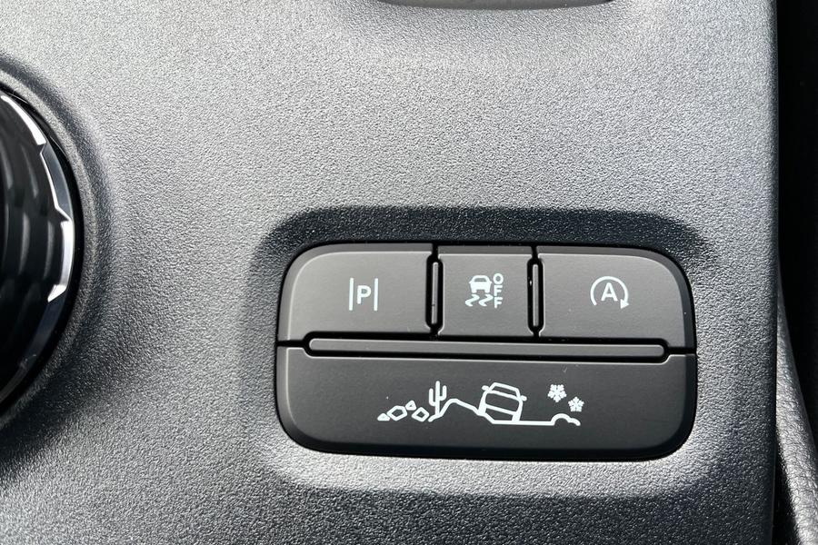 Ford RANGER Photo 7b25e50e-a4f6-42b8-91b7-eb054eee16b3.jpg