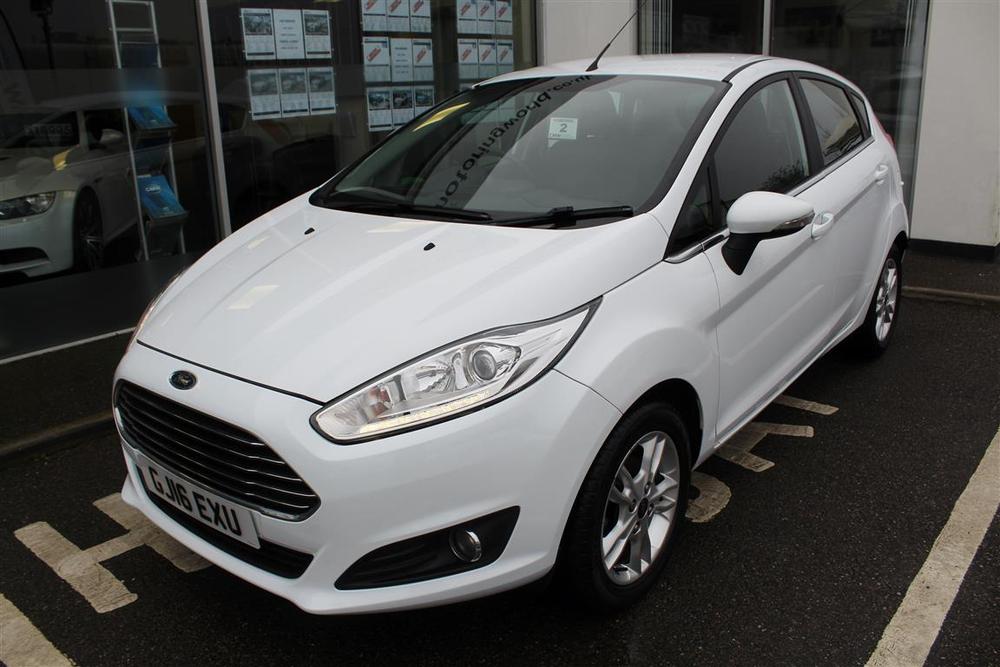 Used 2016 Ford FIESTA ZETEC +AIR CON+HEATED WINDSCREEN+ £7,500 48,164