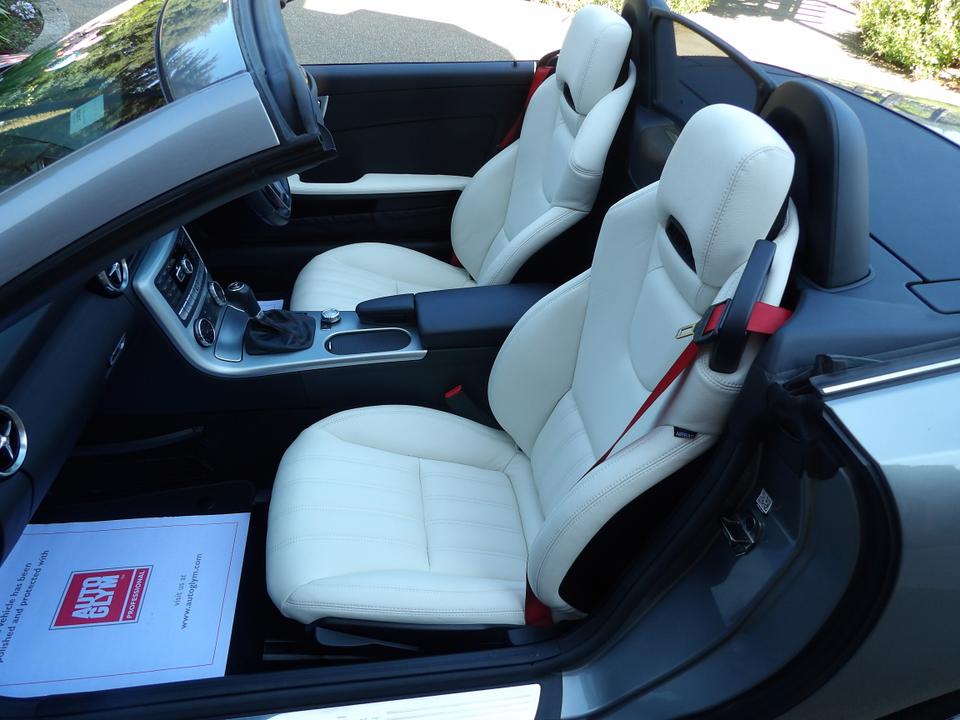 Used Mercedes-Benz SLK SN15VNK 4