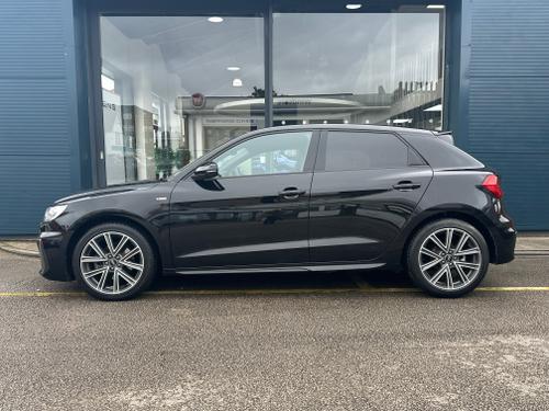 Audi A1 Photo 7b524b44-fa7e-41ef-866f-b00a1e281a23.jpeg