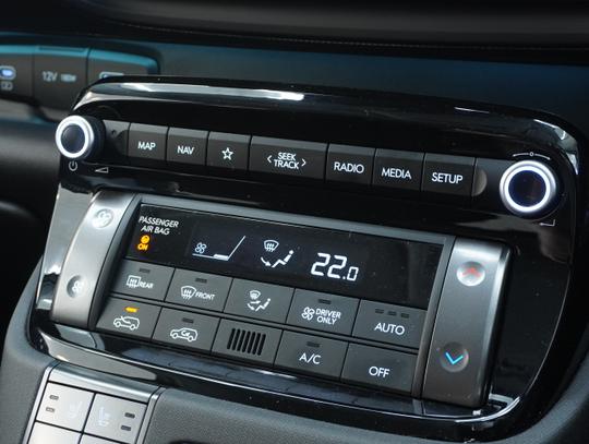 Hyundai INSTER Photo 7b5dc329-b124-42b8-a4a6-4209ee5ac66e.jpg