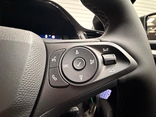 Vauxhall Corsa Photo 7b604f21-8fa8-4d76-b233-2bc4b820f7aa.jpeg