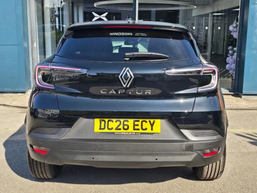 Renault Captur Photo 7b606f48-53fd-474b-a2f4-e7bb59f78d62.jpg