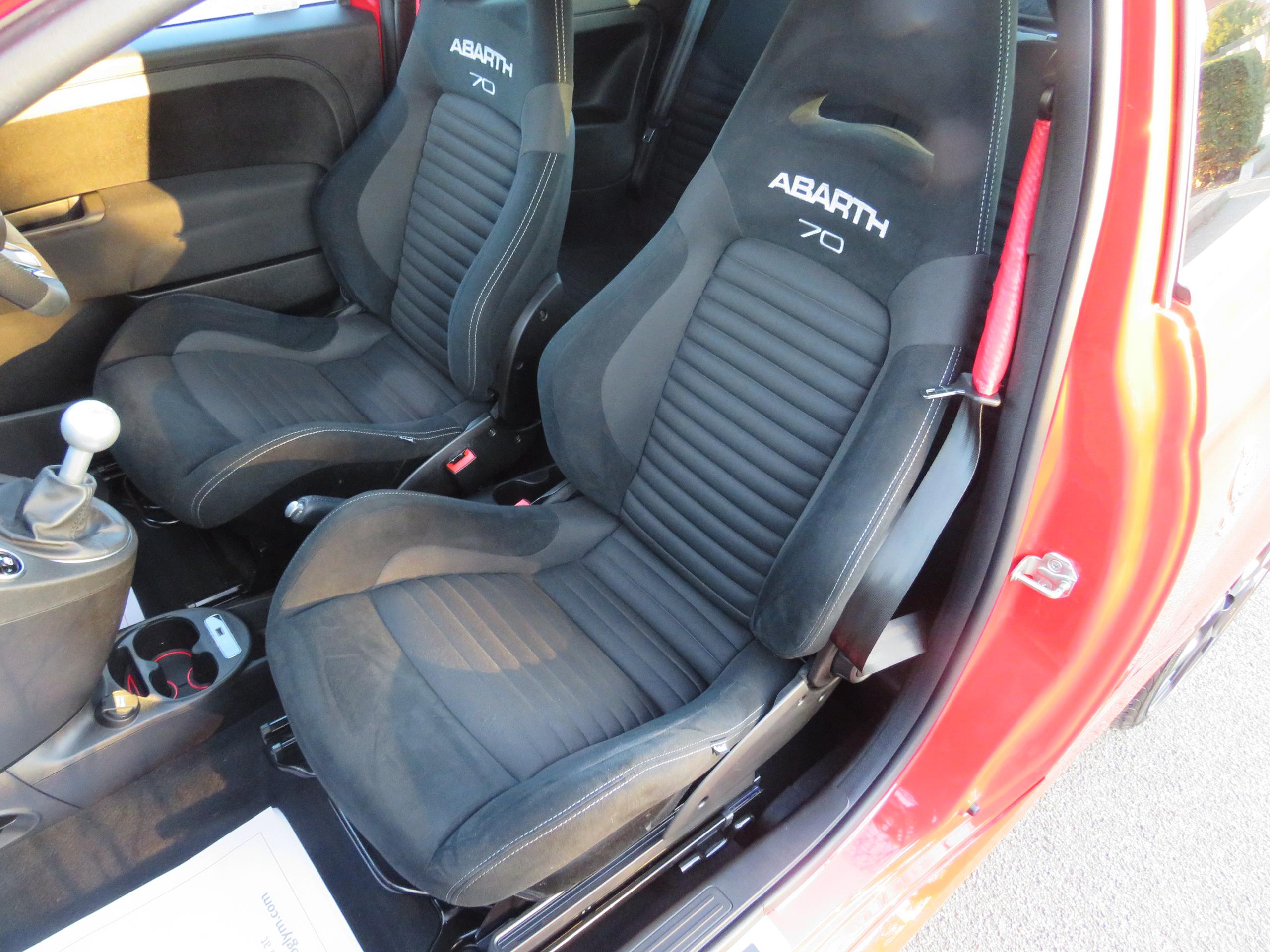 Abarth 500 bucket outlet seats