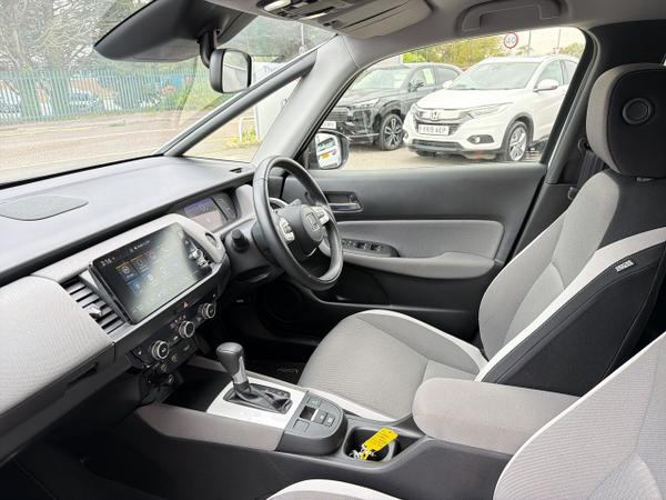 Honda Jazz Photo 1