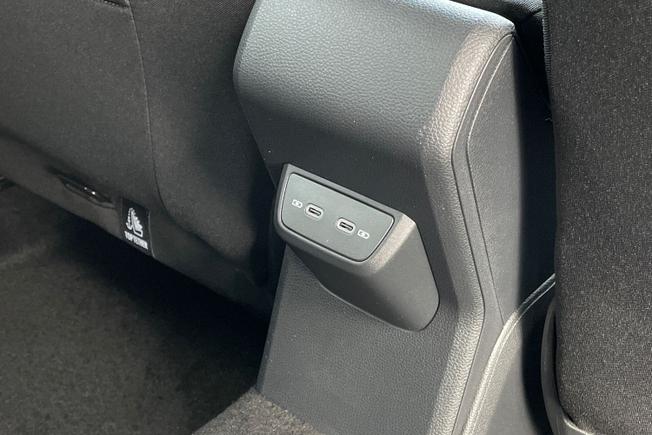 VOLKSWAGEN Polo Photo 28