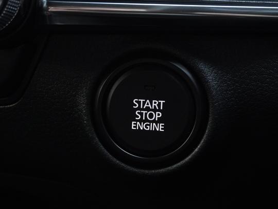 Mazda 3 Photo 7b9deb7c-34ea-4835-985a-b98179fcfc5f.jpg
