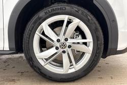 VOLKSWAGEN T-Roc Photo 5