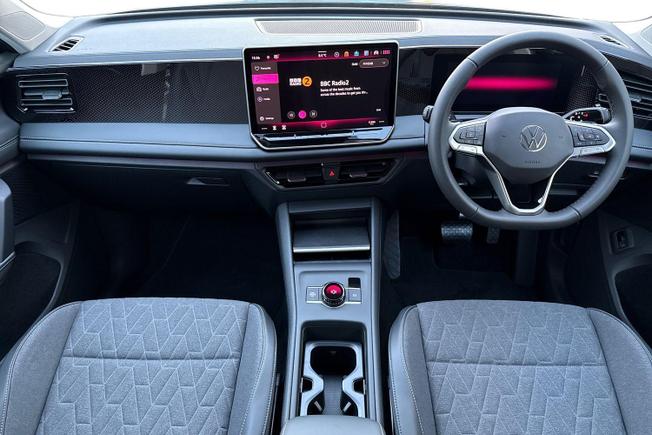 VOLKSWAGEN  Tiguan Photo 10