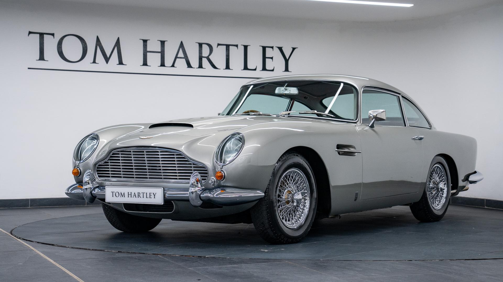 Aston Martin DB5 Photo 7bbaa481-954c-4e77-80e6-8ae1ddc5ce4f.jpg