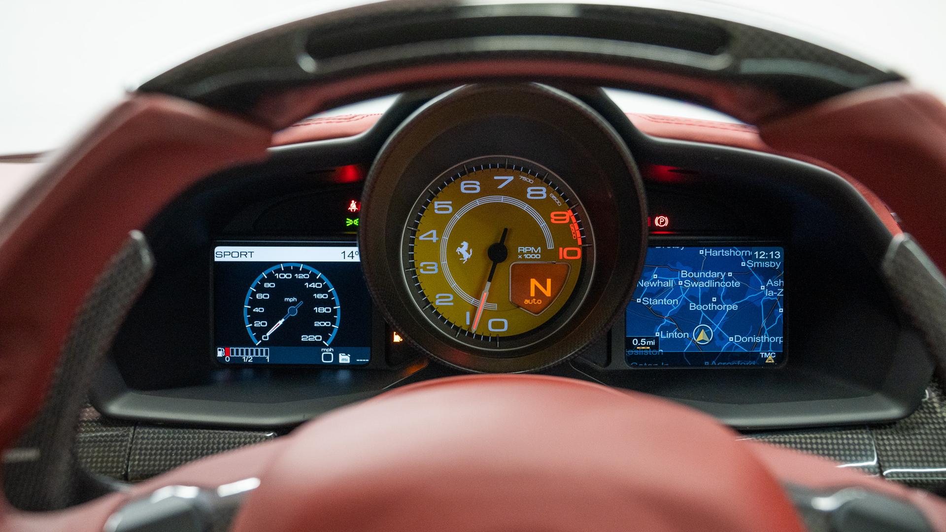 Ferrari 458 Photo 7bc9a1bf-6efc-45cd-8298-f8711ce2c14f.jpg