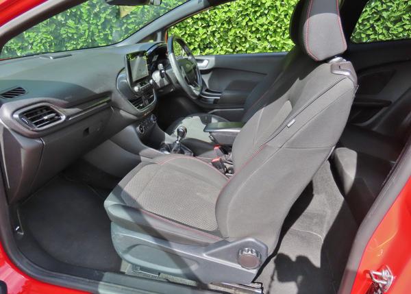 Used Ford Fiesta RJ67XFO 15