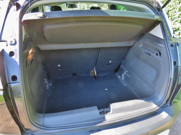 Used Vauxhall Crossland NV70SYW 12