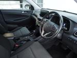 Hyundai TUCSON Photo 2