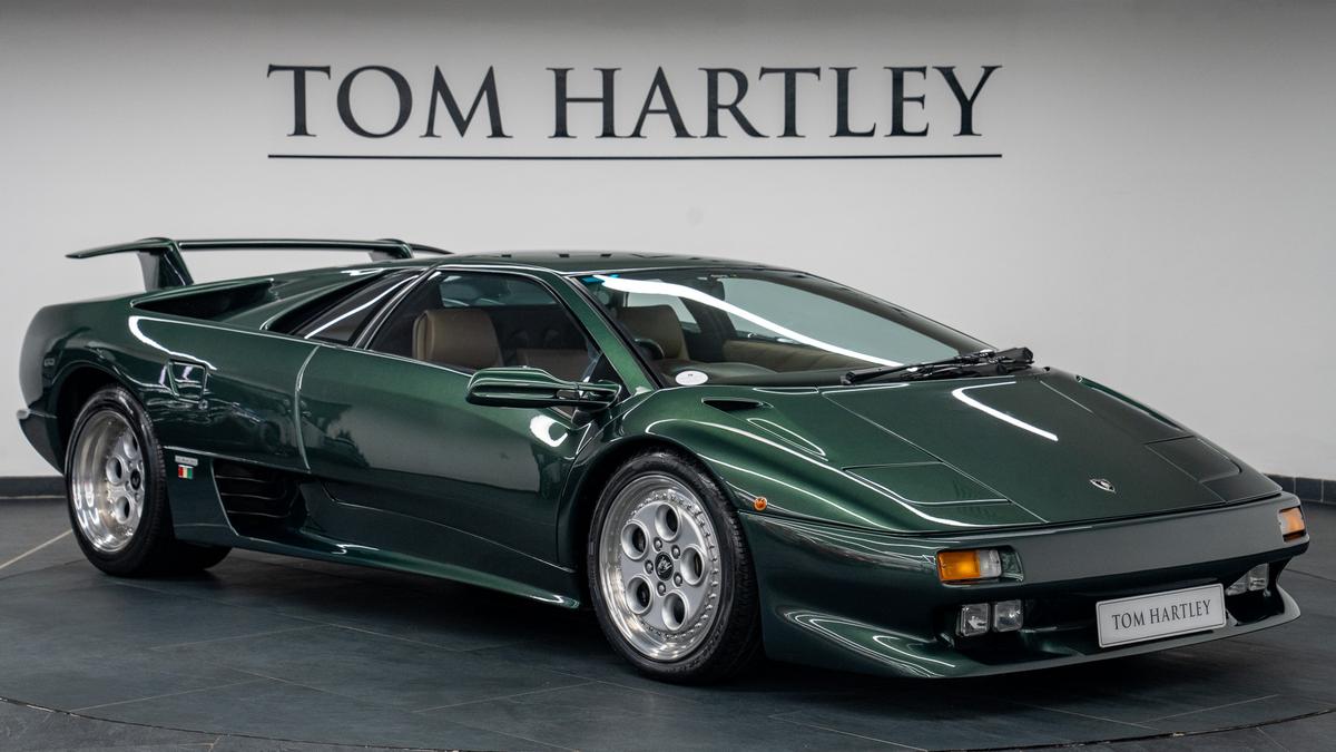 Used 1997 LAMBORGHINI Diablo VT Verde Scuro Metallizzato (Verniciatura Speciale) at Tom Hartley