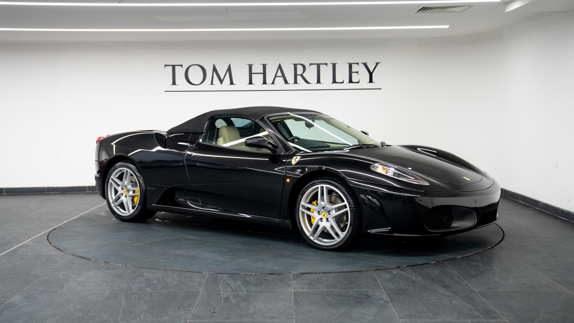 Ferrari F430 Photo 7c25e916-70c3-4137-ba85-9b816864ac34.jpg