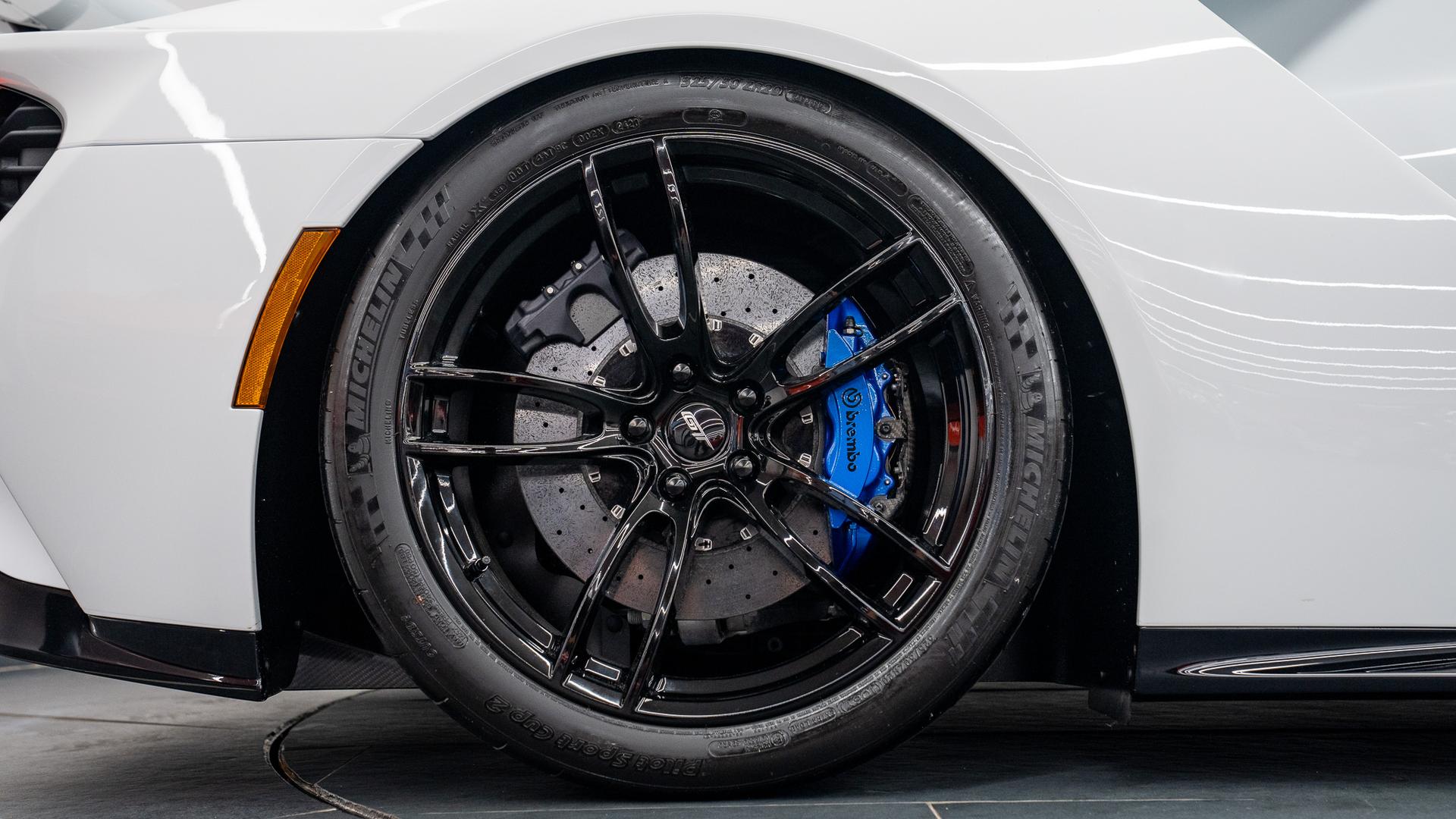 Ford GT Photo 7c26e79f-91ed-426b-8835-d3e50b211c4d.jpg