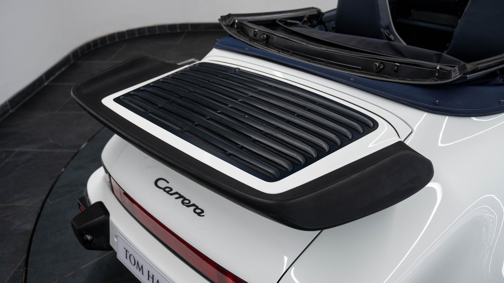 Porsche 911 Carrera Photo 7c331585-372f-430a-a255-f8081edb0157.jpg